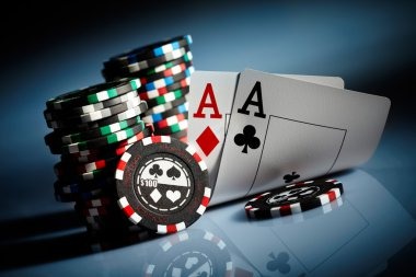 QRIS payment code on linetogel 127 mobile screen